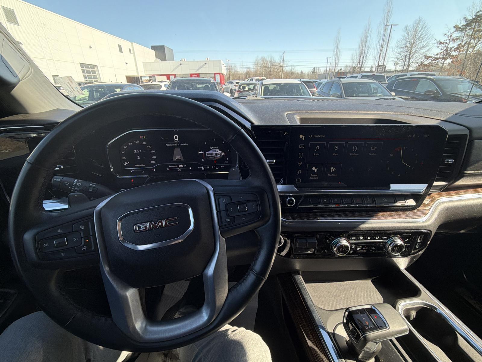 GMC Sierra 1500 Elevation 2024 — photo 3