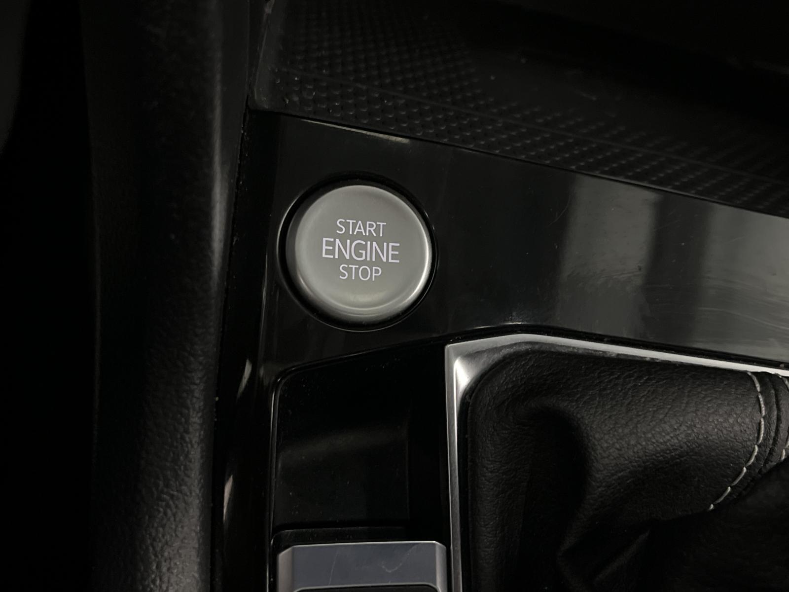 Image 12 Volkswagen Taos Highline 2023