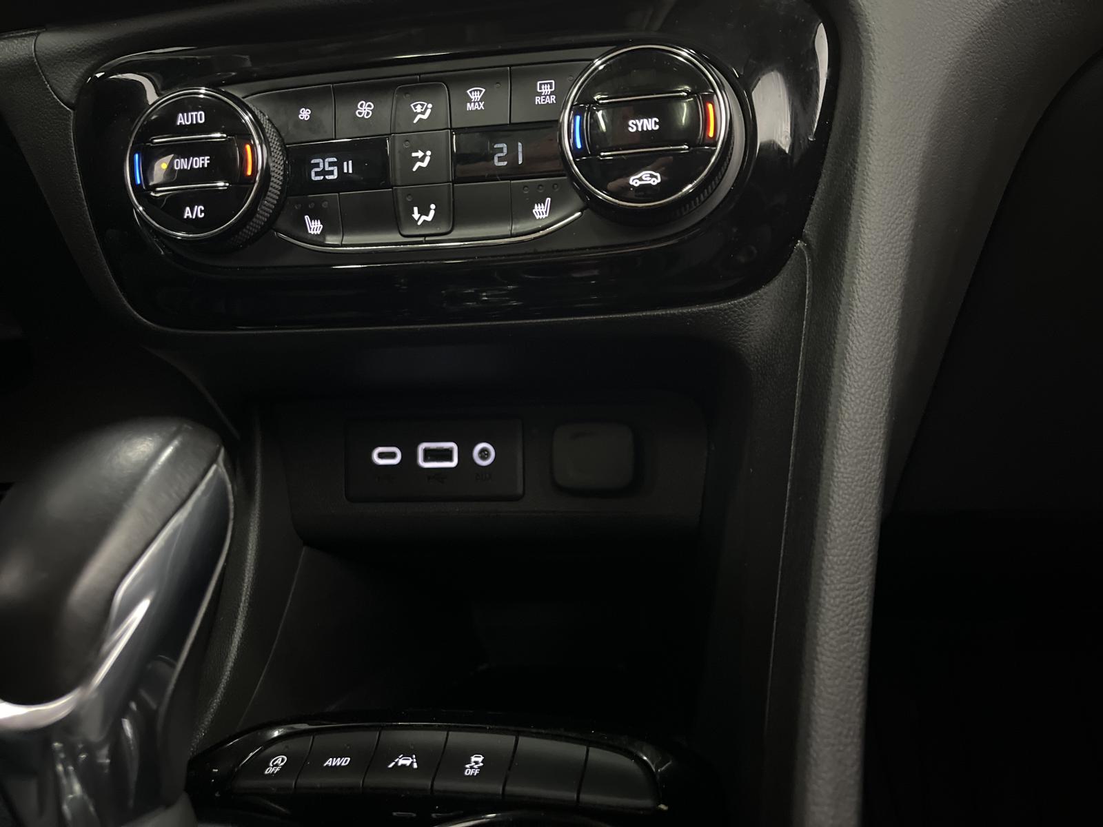 Image 17 Buick Encore GX Select 2022