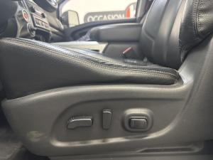 Miniature 9 Nissan Titan SL 2017