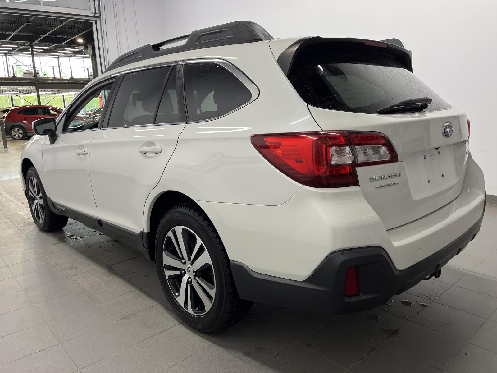Subaru Outback 2.5i Limited 2019 — photo 3