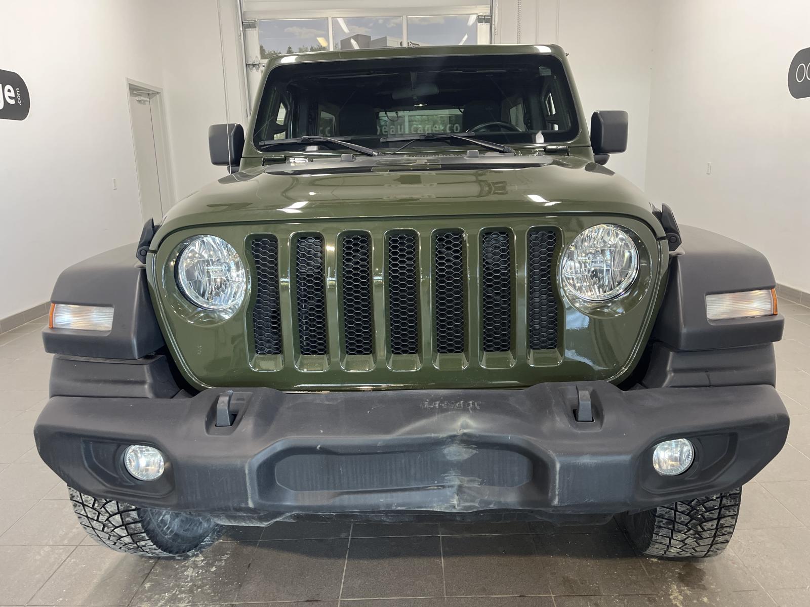 Jeep Wrangler Sport S 2023 — photo 7