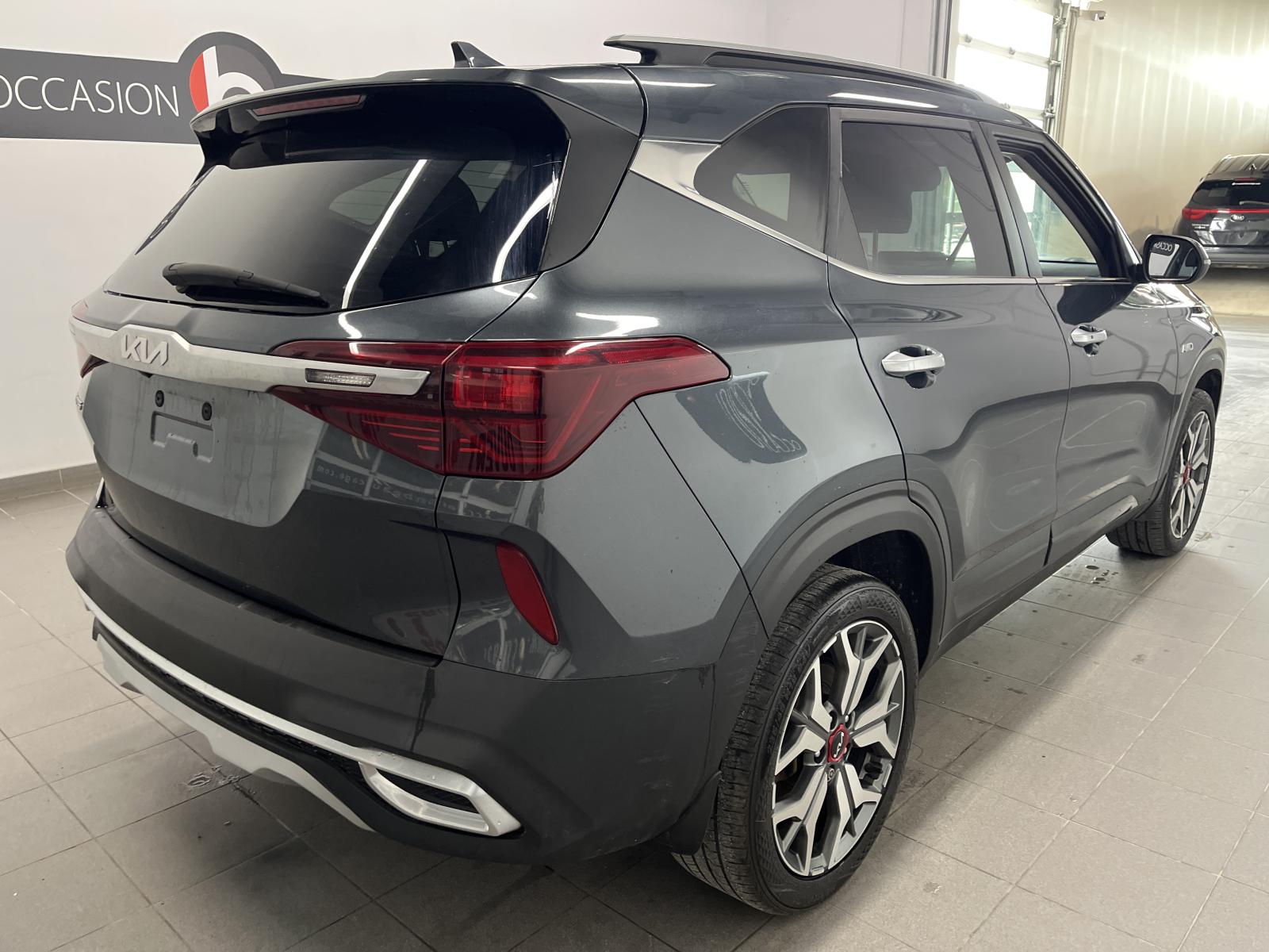 Kia Seltos SX Turbo 2023 — photo 5