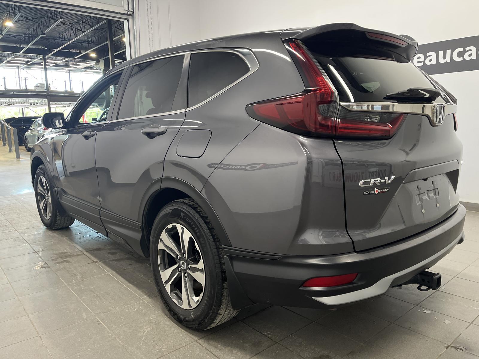 Honda CR-V LX 2020 — photo 3
