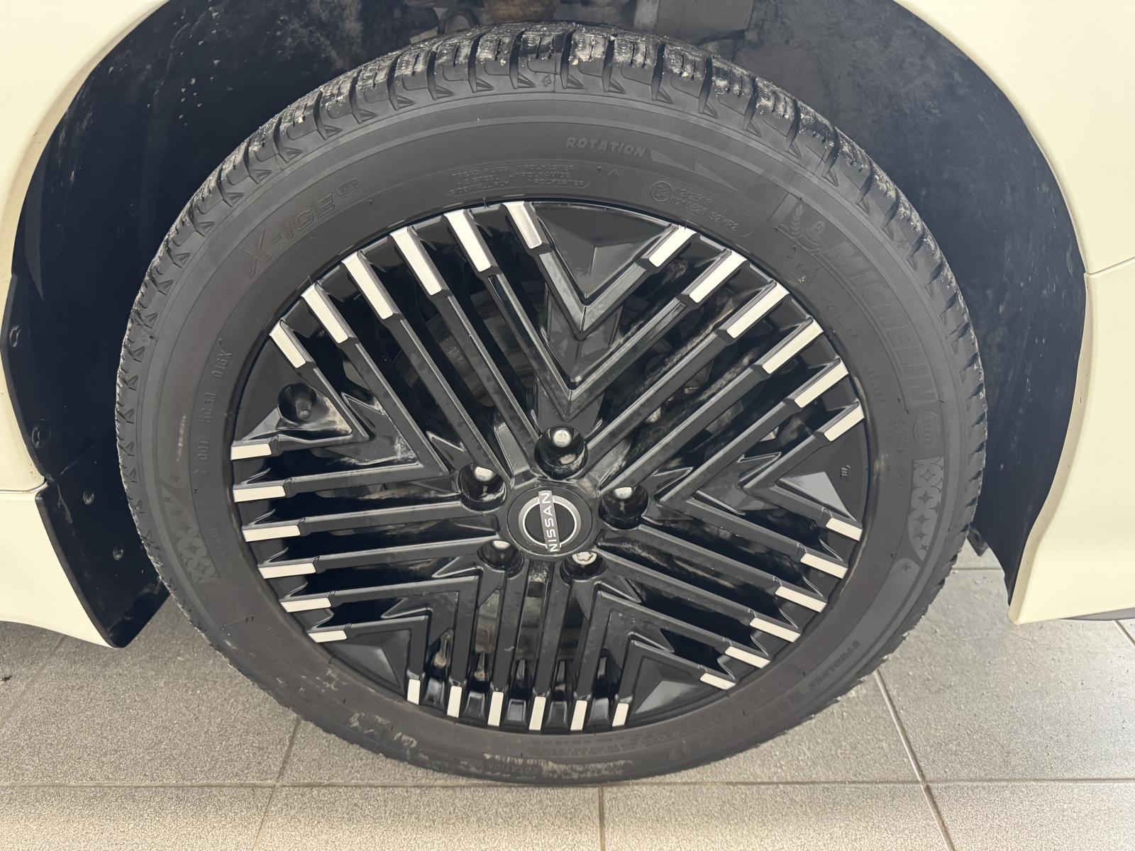 Nissan Leaf SV Plus 2023 — photo 4