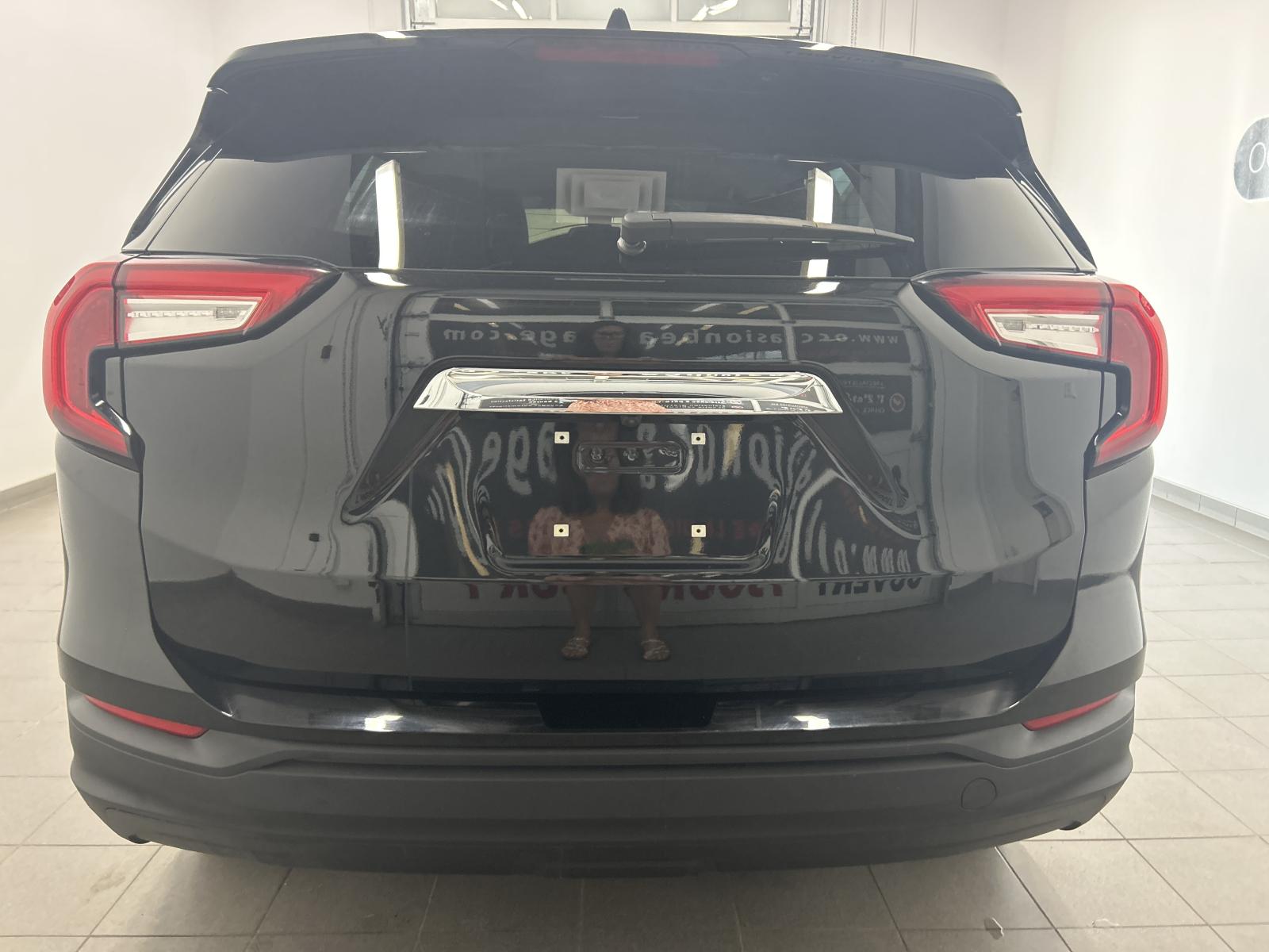 GMC Terrain SLE 2022 — photo 3