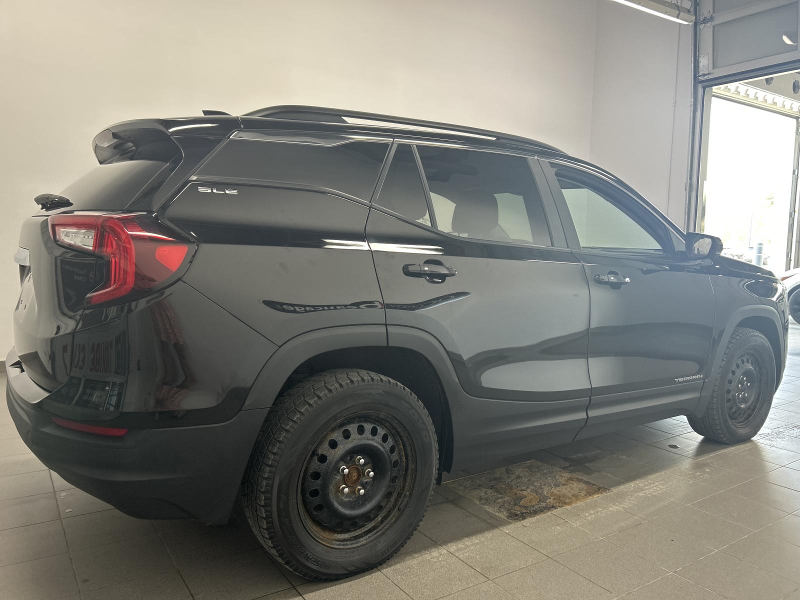 GMC Terrain SLE 2022 — photo 4