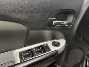 Thumbnail 8 Chrysler 200 Touring 2011