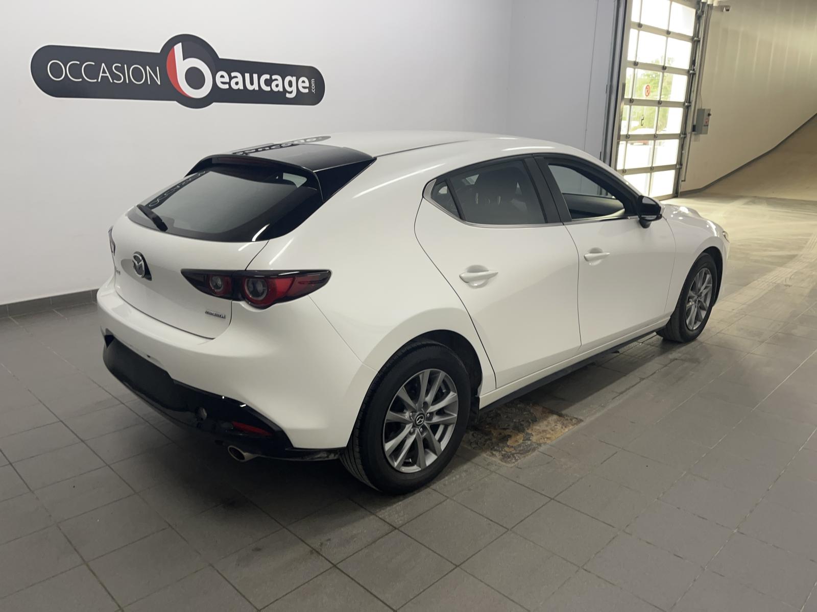 Mazda Mazda3 Sport GS 2023 — photo 4