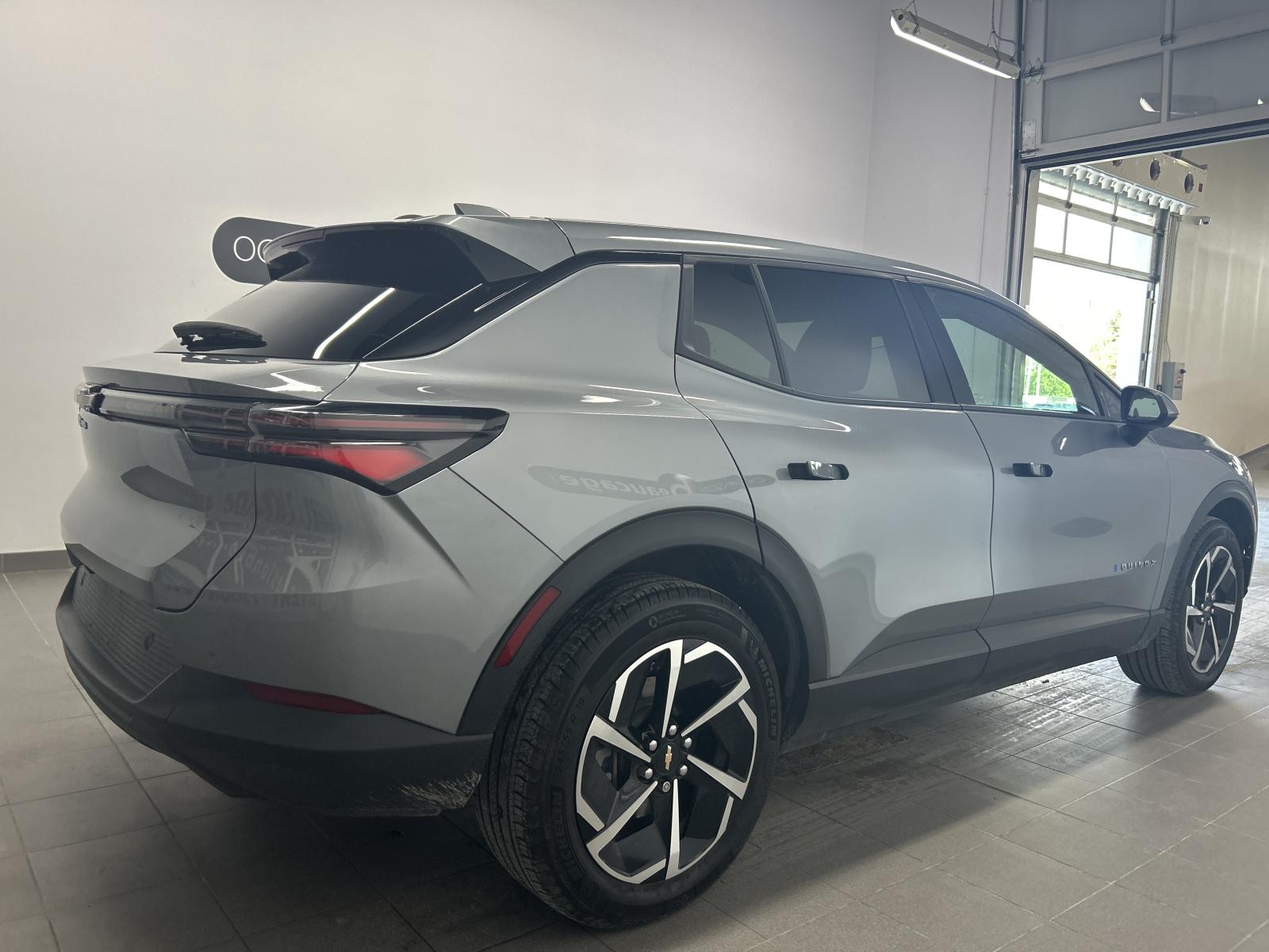 Chevrolet Equinox EV 2LT 2025 — photo 4