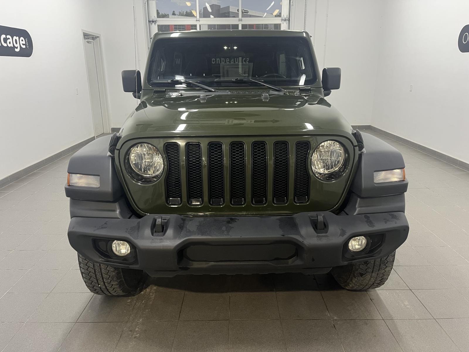 Jeep Wrangler Ultd Sport Altitude 2023 — photo 2