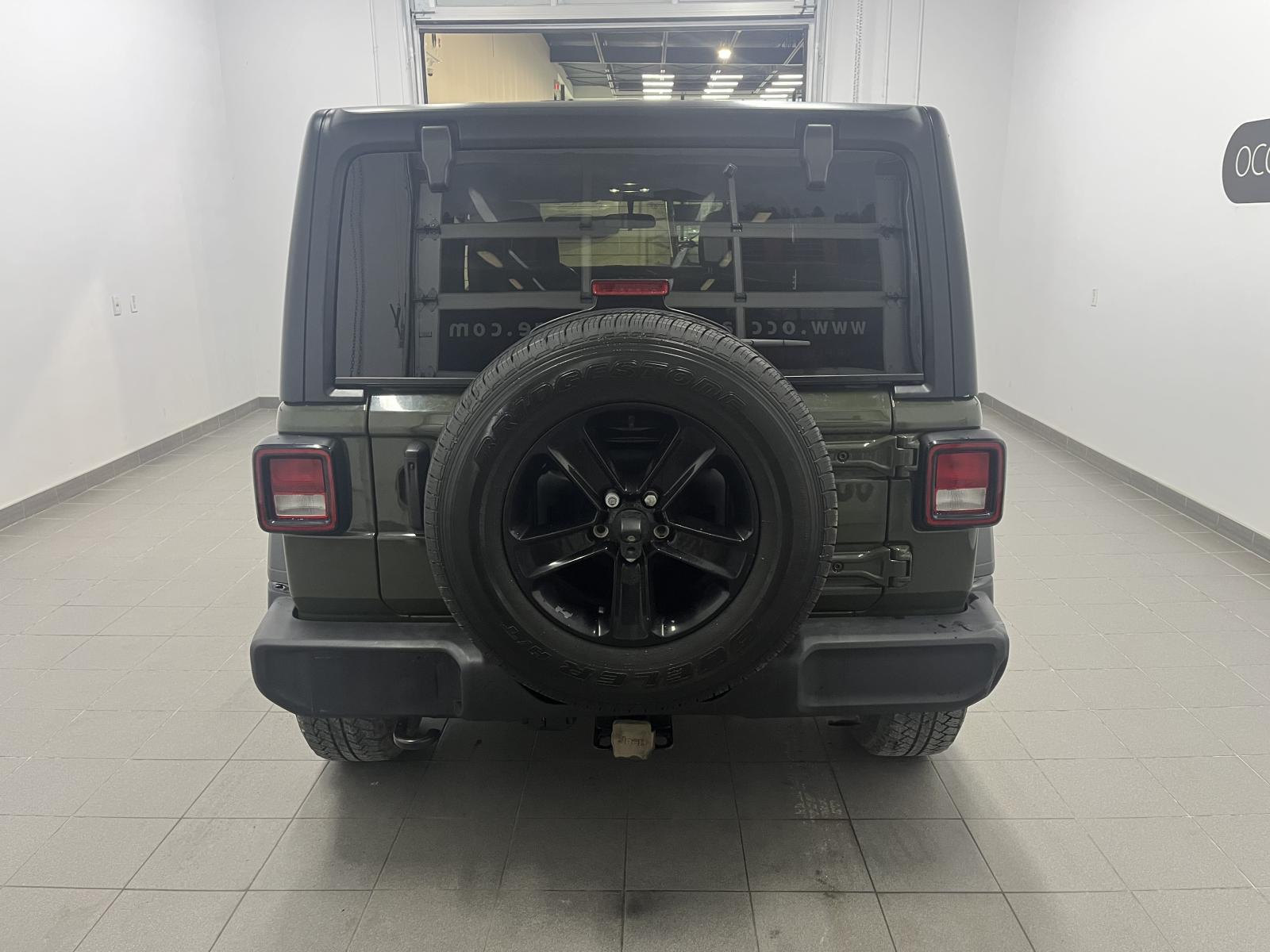Jeep Wrangler Ultd Sport Altitude 2023 — photo 5
