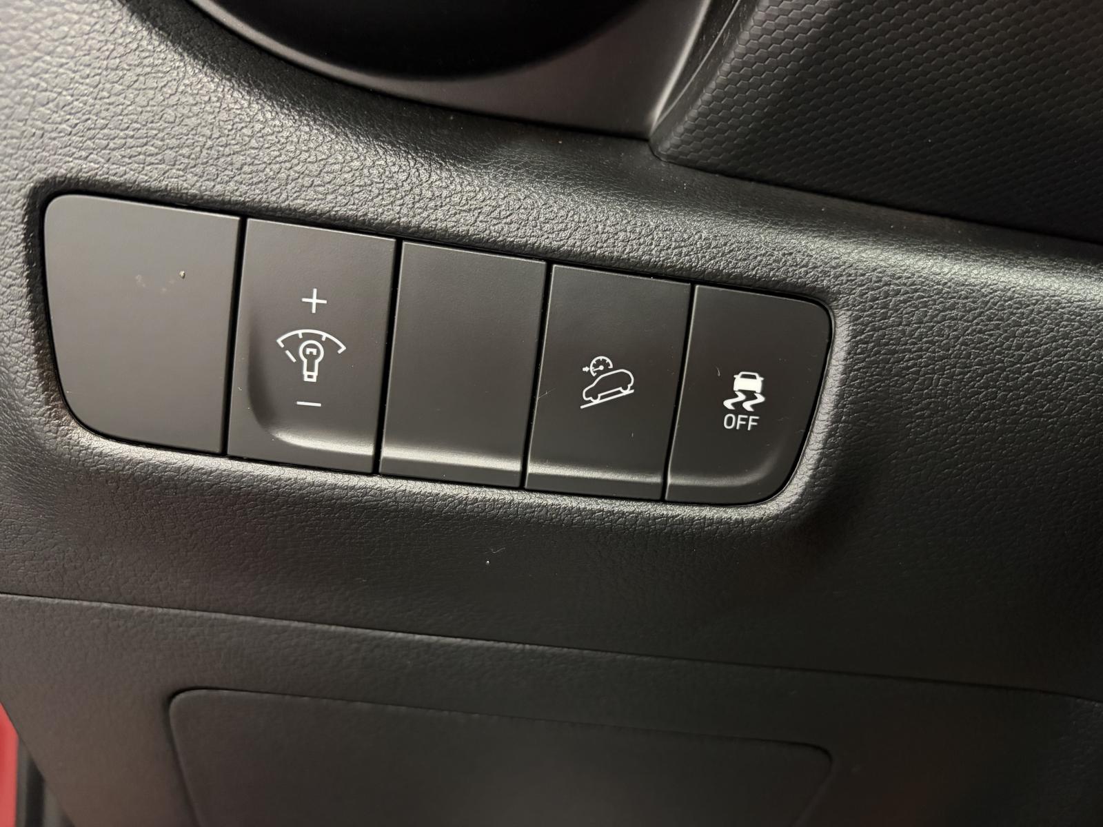 Hyundai Kona N Line 2022 — photo 8