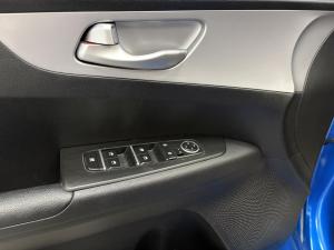 Thumbnail 7 Kia Forte LX 2023