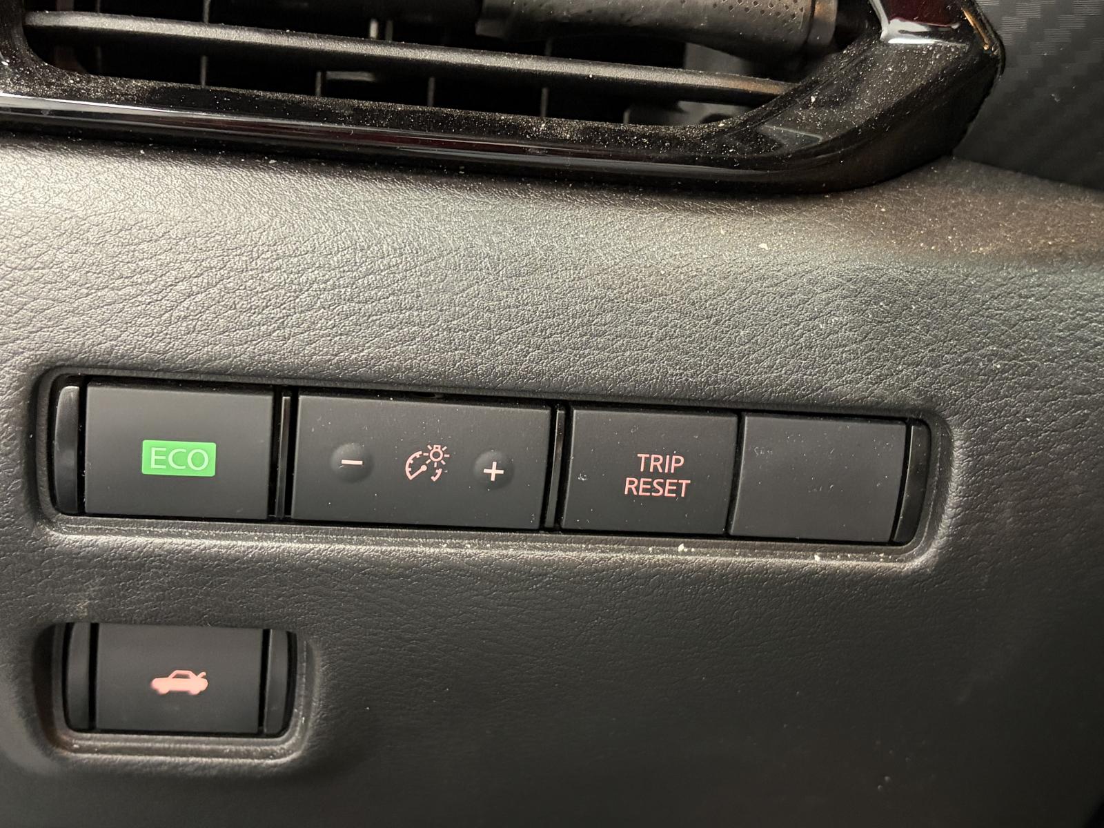 Nissan Sentra SV 2024 — photo 8
