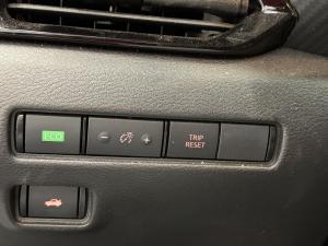 Miniature 8 Nissan Sentra SV 2024