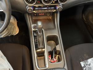 Miniature 12 Nissan Sentra SV 2024