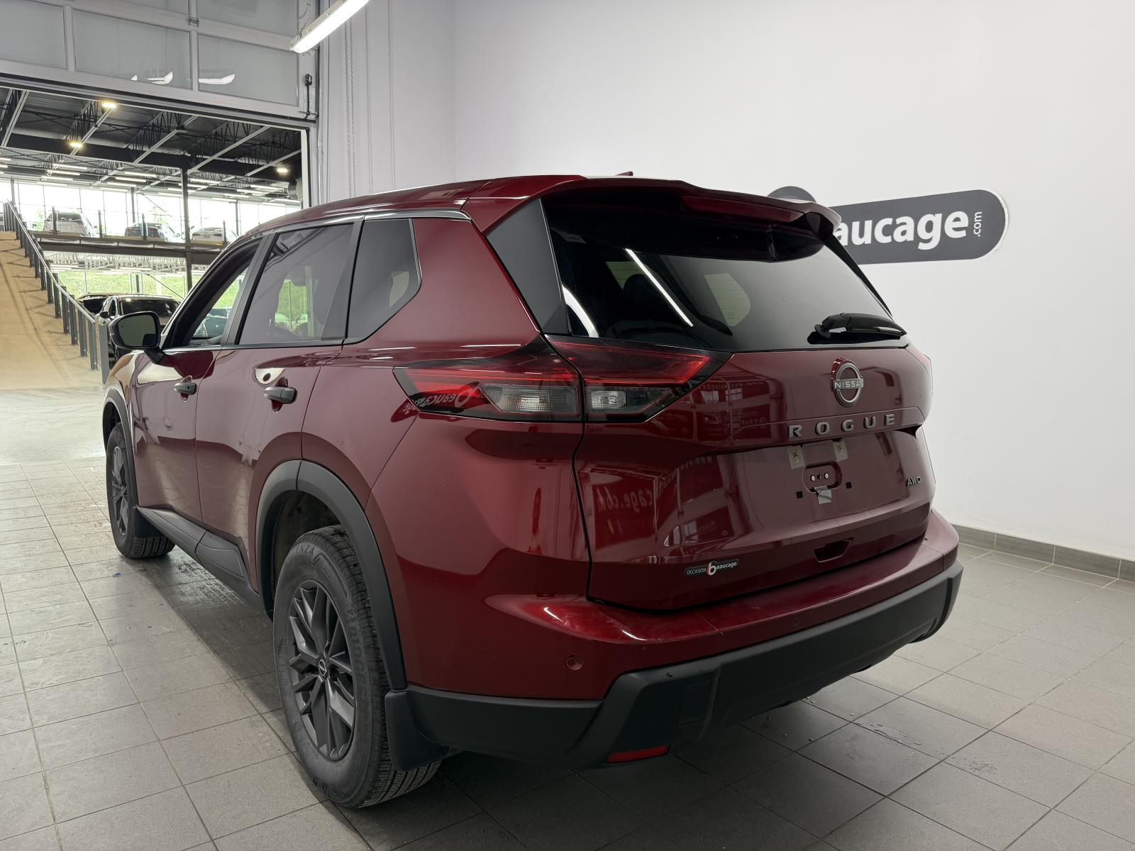 Nissan Rogue S 2024 — photo 2