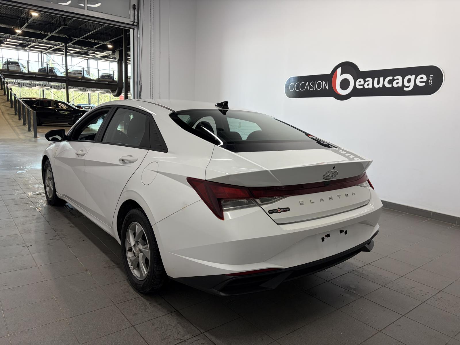 Hyundai Elantra Elantra 2023 — photo 6