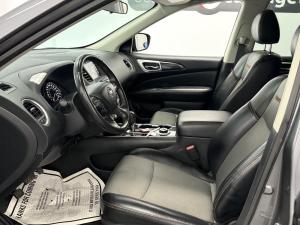 Thumbnail 14 Nissan Pathfinder SV 2020