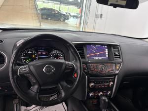Thumbnail 17 Nissan Pathfinder SV 2020