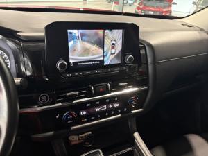 Miniature 10 Nissan Pathfinder SV 2023