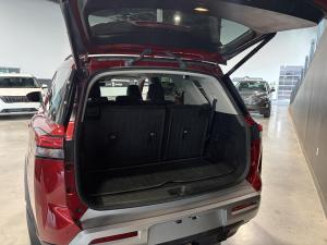 Miniature 14 Nissan Pathfinder SV 2023
