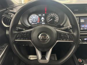 Thumbnail 9 Nissan Kicks SV 2020