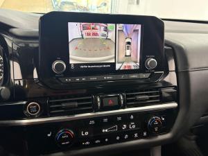 Thumbnail 10 Nissan Pathfinder SV 2024