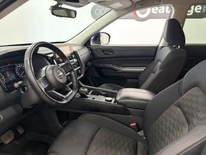 Thumbnail 12 Nissan Pathfinder SV 2024