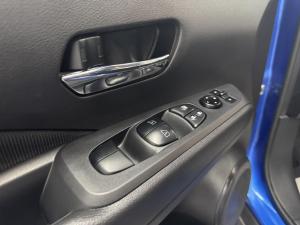 Thumbnail 9 Nissan Kicks SV 2024