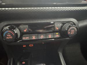 Thumbnail 15 Nissan Kicks SV 2024