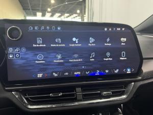 Miniature 17 Chevrolet Equinox EV 2LT 2025