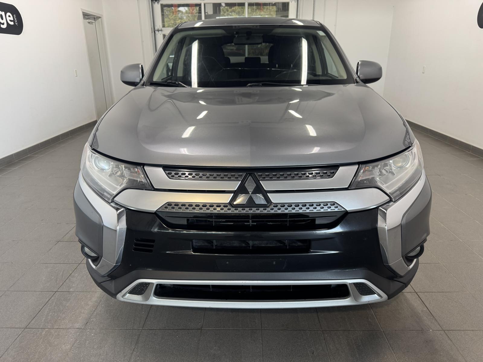 Mitsubishi Outlander ES 2020 — photo 2