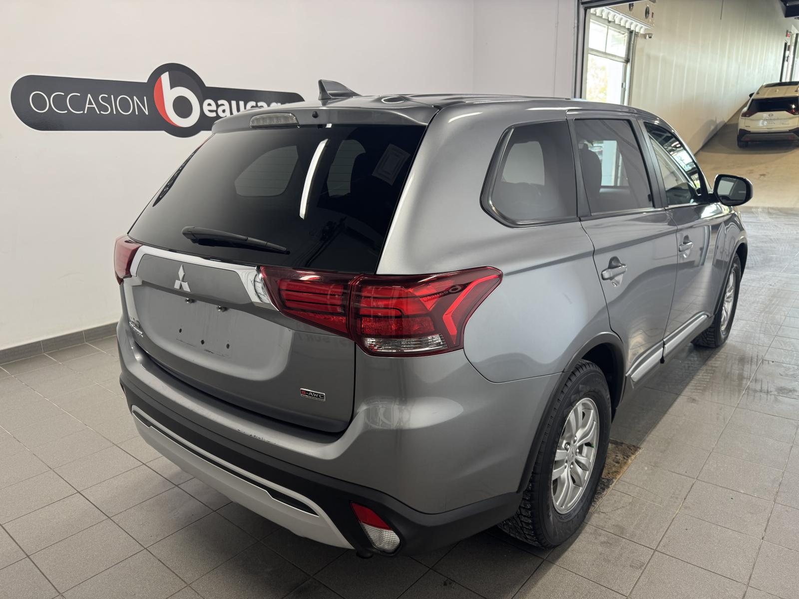 Mitsubishi Outlander ES 2020 — photo 5