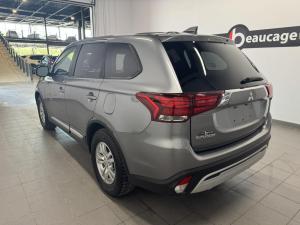 Miniature 7 Mitsubishi Outlander ES 2020
