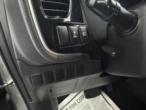 Miniature 9 Mitsubishi Outlander ES 2020