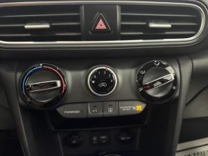 Miniature 16 Hyundai Kona Preferred 2020
