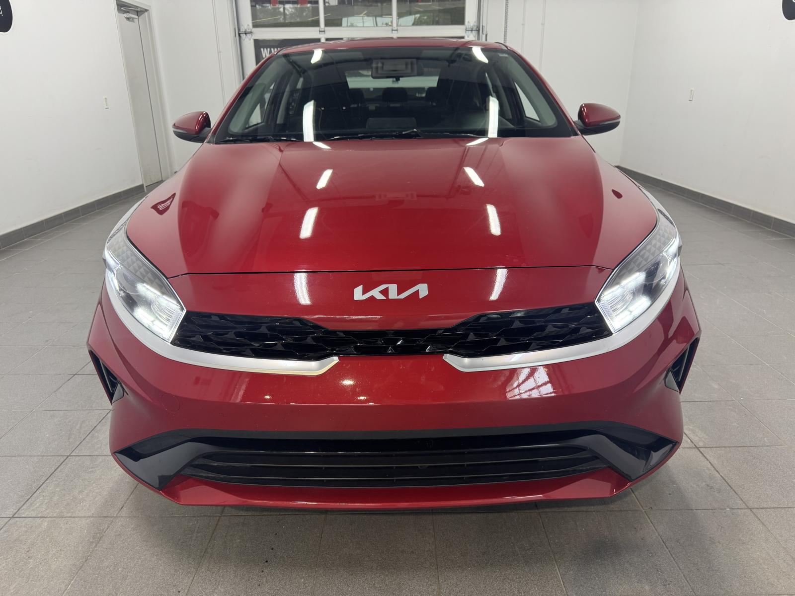 Kia Forte EX 2024 — photo 2