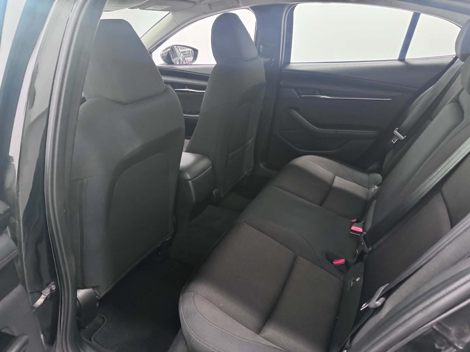 Mazda Mazda3 GS 2019 — photo 6