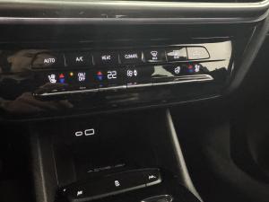 Thumbnail 17 Chevrolet Bolt EUV Premier 2023