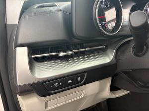 Miniature 9 Kia Carnival LX 2024