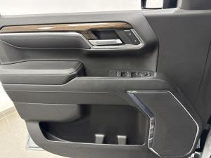 Miniature 18 Chevrolet Silverado 1500 LT Trail Boss 2024