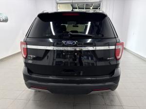 Miniature 6 Ford Explorer XLT 2019