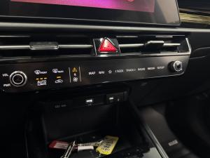 Miniature 18 Kia Niro EX Premium PHEV 2025