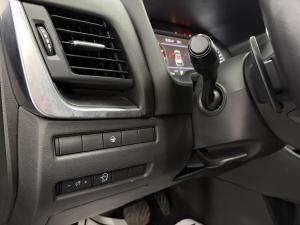 Miniature 9 Nissan Rogue SV 2023