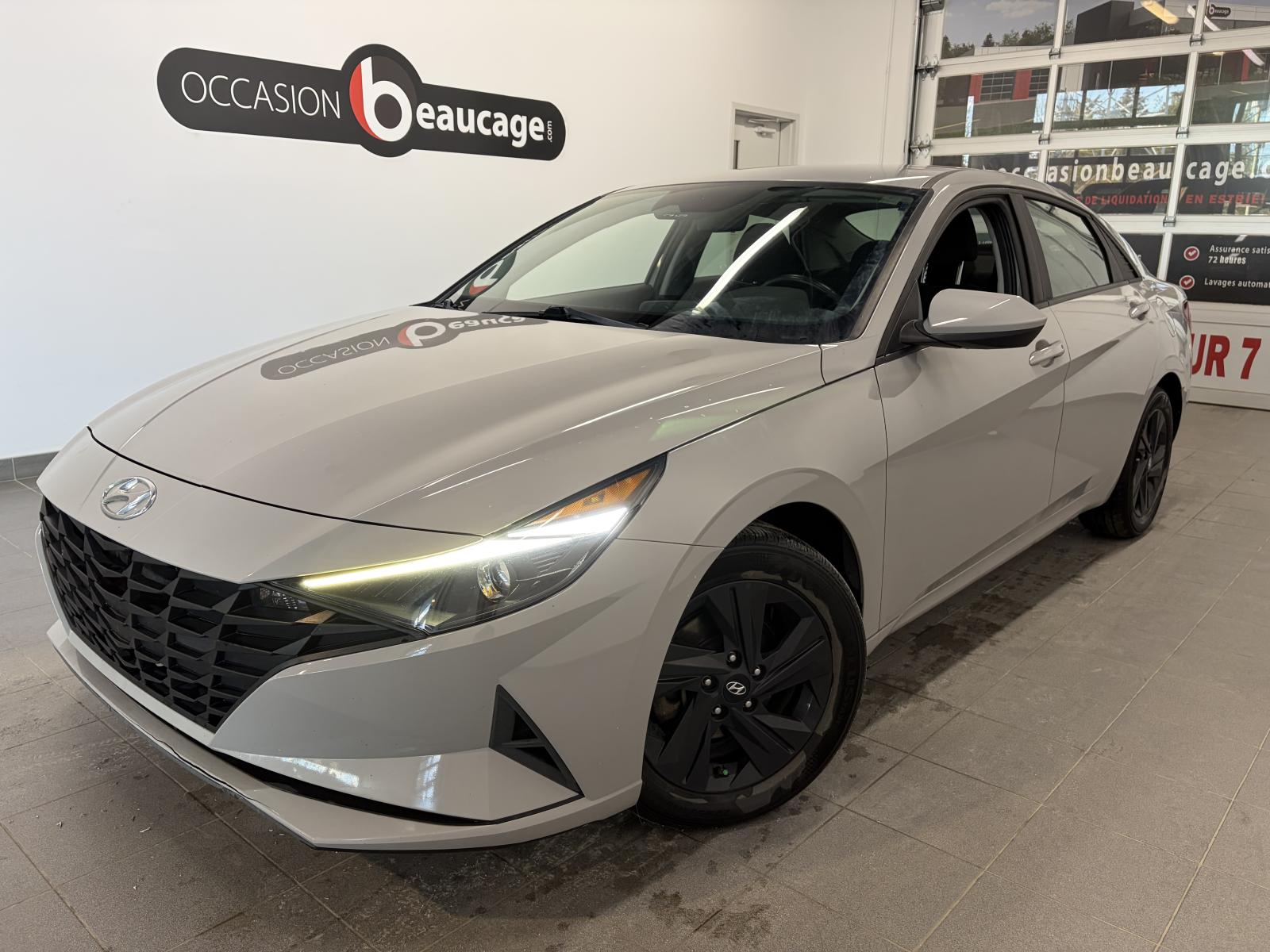 Image 1 Hyundai Elantra Preferred 2023