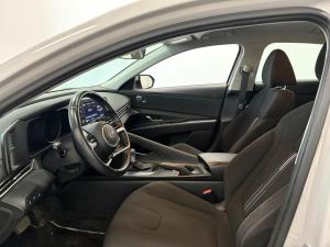 Thumbnail 13 Hyundai Elantra Preferred 2023