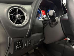 Miniature 8 Toyota Corolla LE 2018