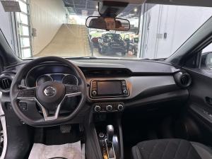 Miniature 12 Nissan Kicks S 2020